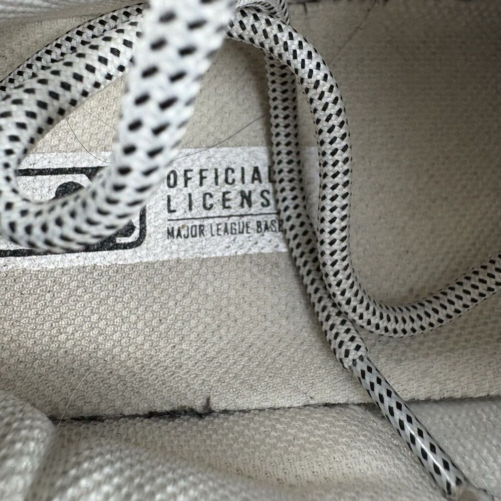 MLB Boston Red Sox Big Ball Chunky Sneakers US 7‎ Women White Gum Sole Leather - Picture 9 of 12
